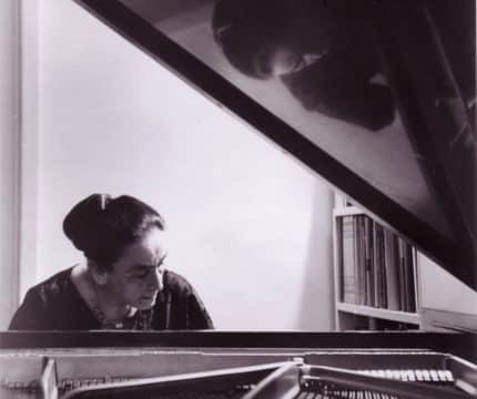 grete_sultan_eugene_cook_international_piano_archives