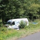 2607mtbfahrzeugfuehrer-schlaeft-waehrend-der-fahrt-ein