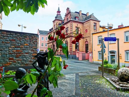 PM_Rathäuser der Stadtverwaltung öffnen ab 19. Juli_Bild Rathaus