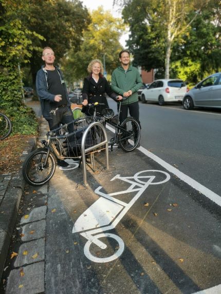08102021-Bildmotiv-2-Lastenraeder-Stadt-errichtet-ersten-Lastenradparkplatz-iBild-Landeshaupstadt-Mainz